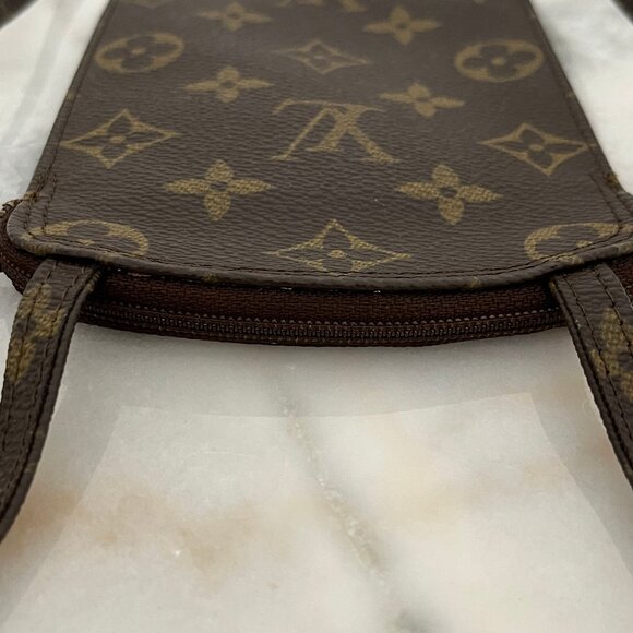 Louis Vuitton 1988 Monogram Pochette Secret M45484 – Vintage Collector’s Piece - Picture 6 of 9